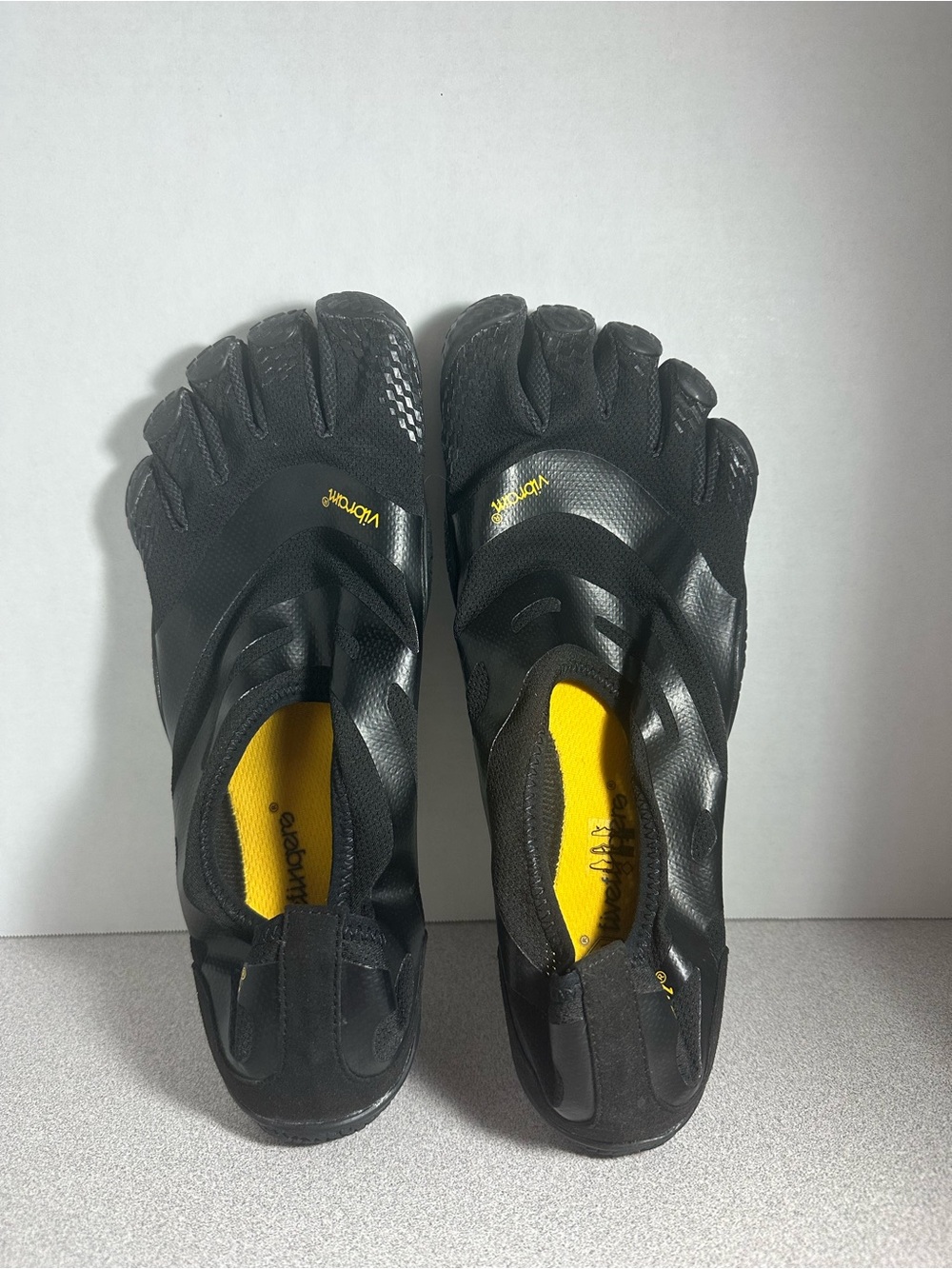 Vibram FiveFinger EL-X minimalist toe shoe NWOT